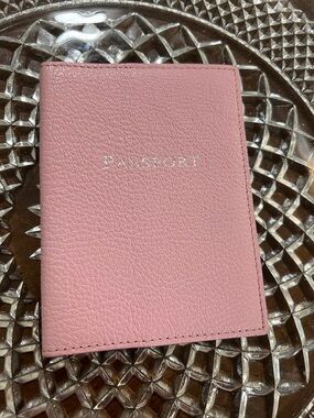 Tiffani & Co  Passport Holder